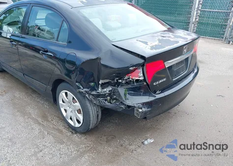 2010 Honda Civic Lx z USA, uszkodzony, nr VIN 2HGFA1F56AH572284